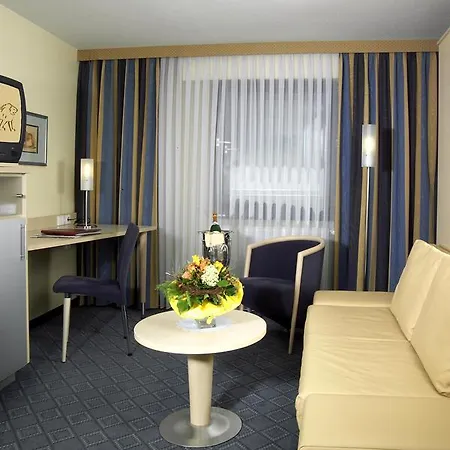Loewen-seckenheim 3* Mannheim
